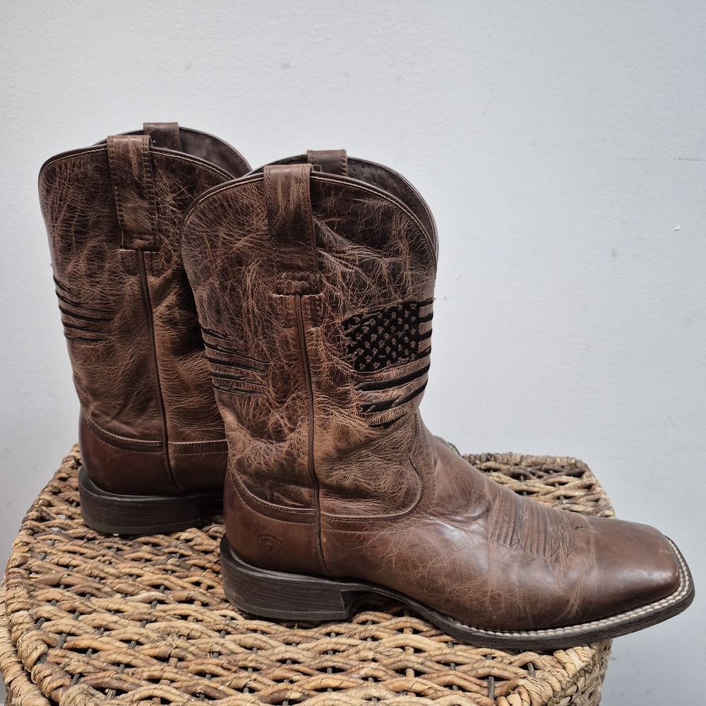 Ariat Distressed Brown Western Boots - Picture 2 of 5